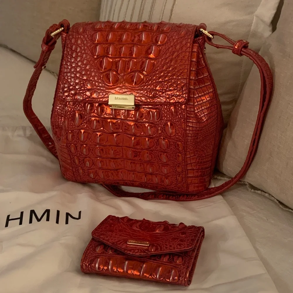 Brahmin RED DRAGON, rare Margo purse+small Veronica wallet. Perfect for holidays - Picture 1 of 12